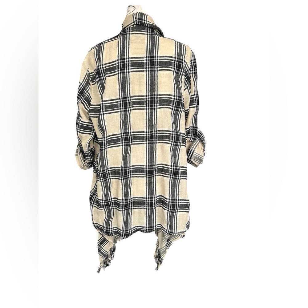 KORI America Tan and Black plaid high low Lagenlook Cardigan Small - Picture 2 of 9